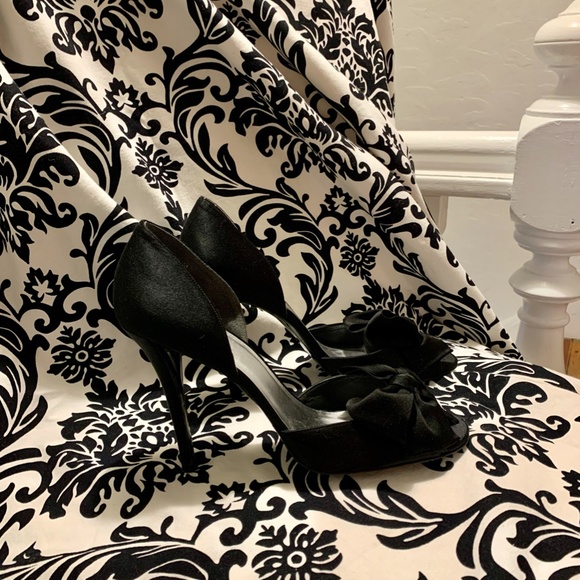 Stuart Weitzman formal black satin peep toe stiletto shoes size 10 - Picture 2 of 14